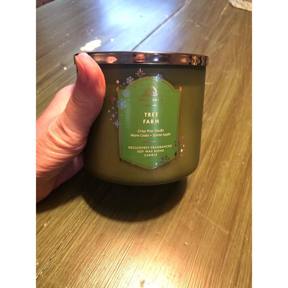 White Barn NEW Tree Farm 3-Wick Candle 14.5oz
